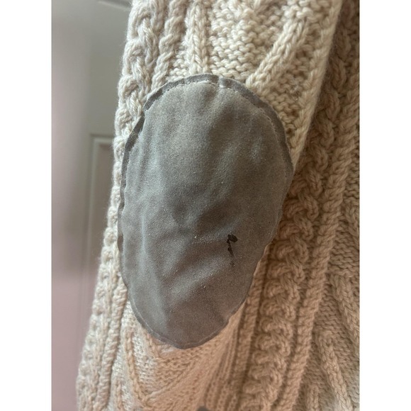Vintage Irish New Wool Chunky Knit Beige Sweater Sz 40 Imperfect - Picture 8 of 9